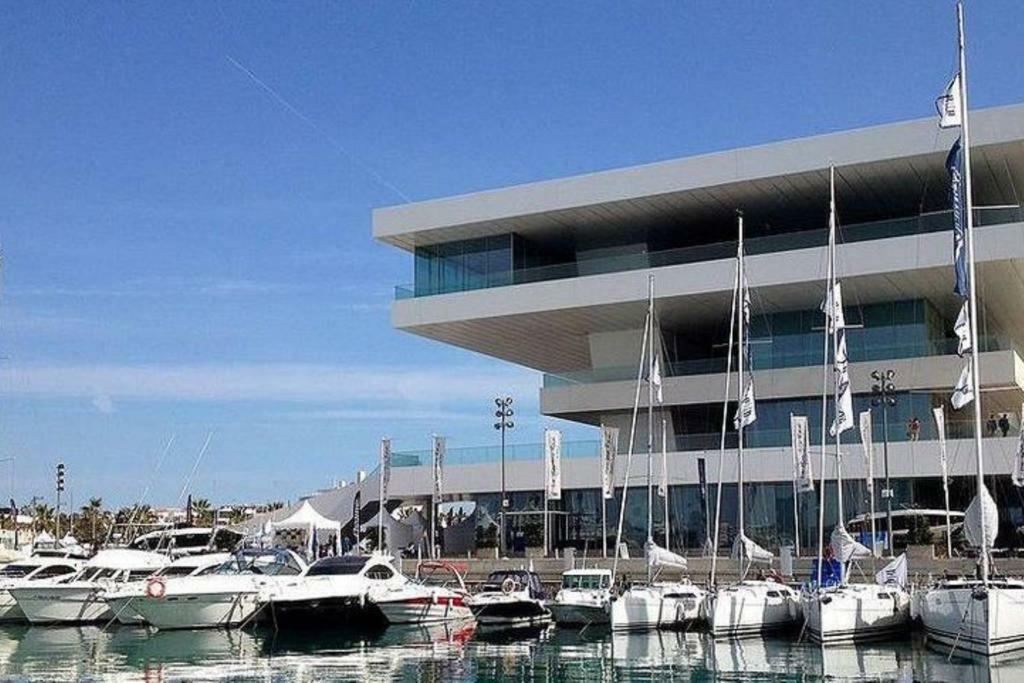 Confortable Apartamento * La Marina De Valensiya Dış mekan fotoğraf